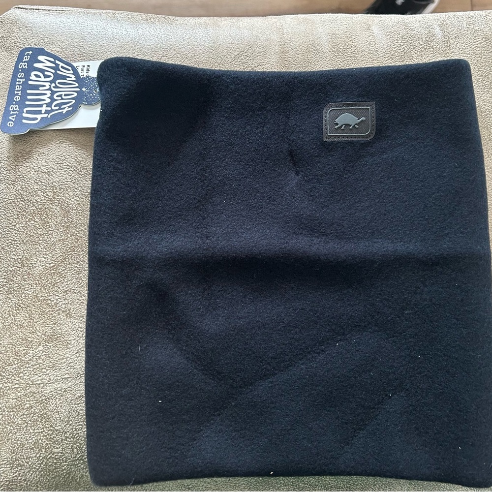 NWT Turtle  Neck Warmer kids